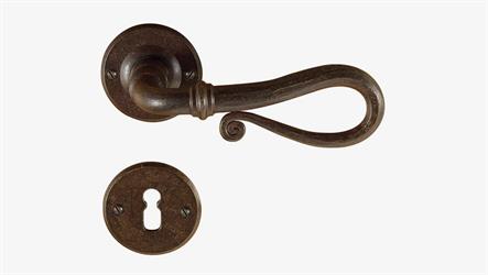 MANIGLIA FORGIATA UTENSIL LEGNO C/MOLLA RICHIAMO ART.FM 016.YM.R